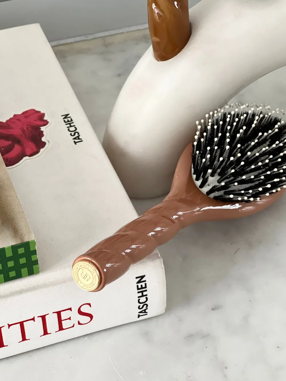 N.03 La Brosse Cuir Chevelu Sensible L'INDISPENSABLE DOUCEUR Terracotta|La Bonne Brosse Outlet