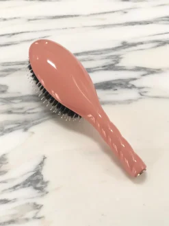 N.03 La Brosse Cuir Chevelu Sensible L'INDISPENSABLE DOUCEUR Corail|La Bonne Brosse Flash Sale