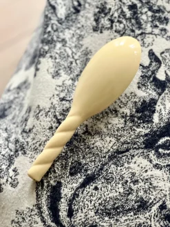 N.04 La Brosse Démêlante & Massante LA MIRACLE Ivoire Cair|La Bonne Brosse Hot