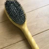 N.02 La Brosse Démêlante & Soin L'INDISPENSABLE Jaune Safran|La Bonne Brosse Hot