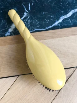 N.02 La Brosse Démêlante & Soin L'INDISPENSABLE Jaune Safran|La Bonne Brosse Hot