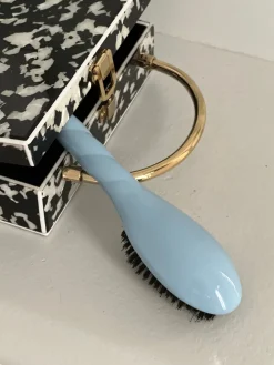 N.01 La Petite Brosse Brillance & Soin L’UNIVERSELLE Bleu Ciel|La Bonne Brosse Outlet