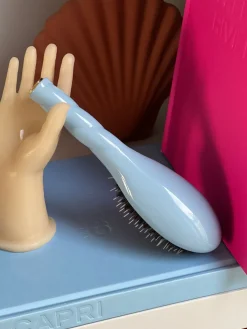 N.02 La Petite Brosse Démêlante & Soin L’INDISPENSABLE Bleu Ciel|La Bonne Brosse Sale