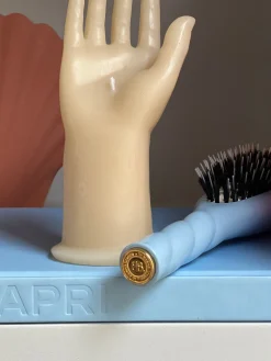 N.02 La Petite Brosse Démêlante & Soin L’INDISPENSABLE Bleu Ciel|La Bonne Brosse Sale